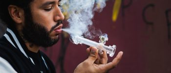 smoking cannabis vaping blunts joints bongs